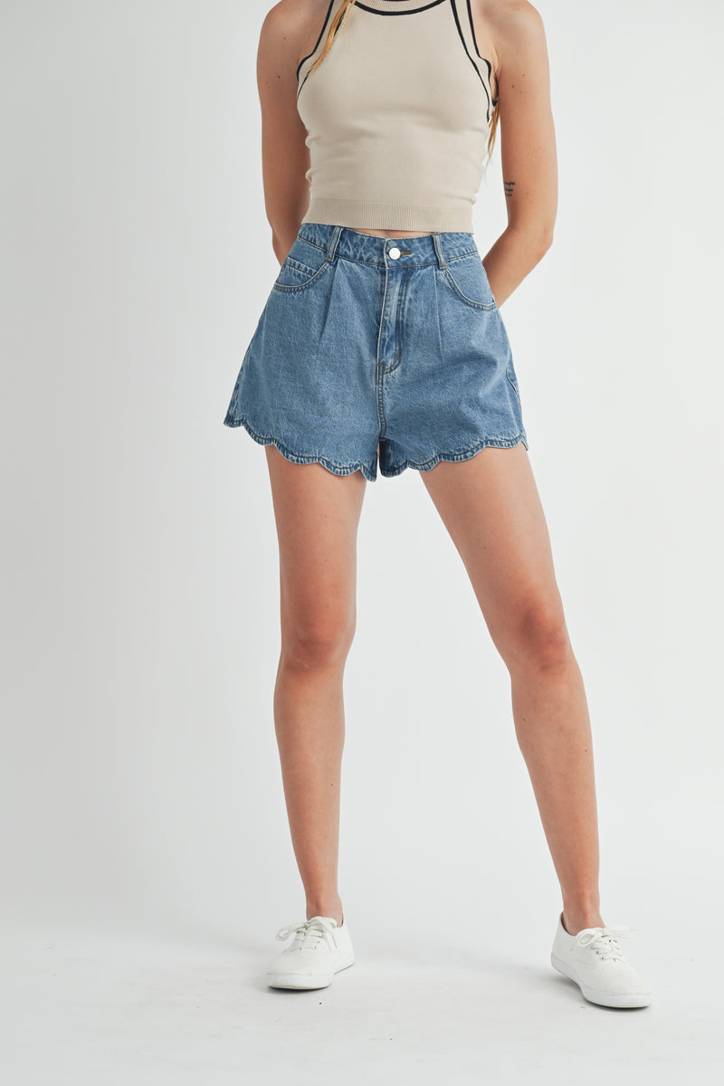 Denim scalloped shorts