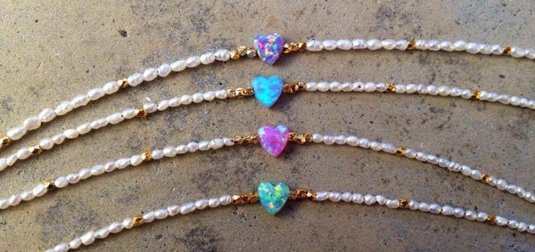 HEART OPAL TINY PEARL BRACELET