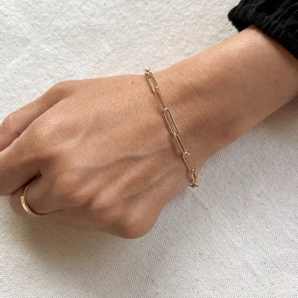 18k Gold Filled Classic Paperclip Bracelet - 7 inch