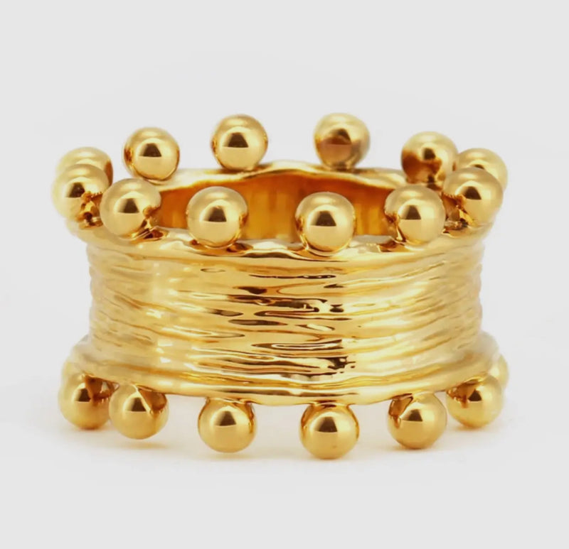 Raina ring
