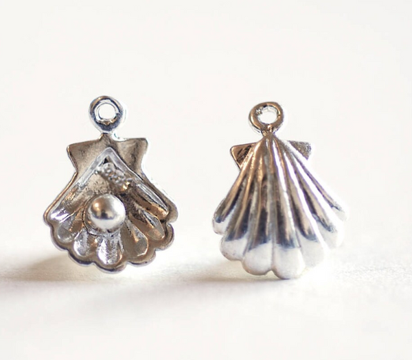 Clam & Pearl Charm