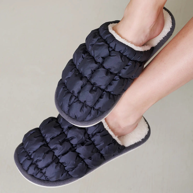 Bundle Up Slippers Dark Grey