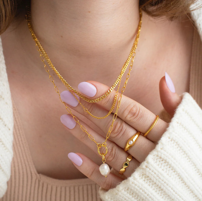 EMILY PEARL LAYER NECKLACE GOLD
