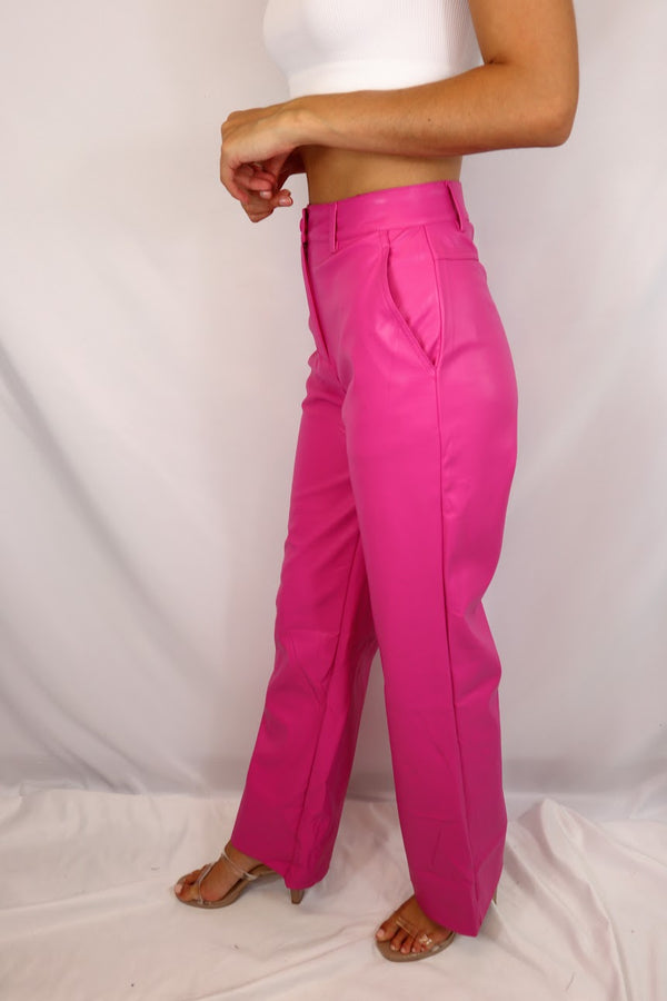 Izzy Vegan Leather Pants Pink