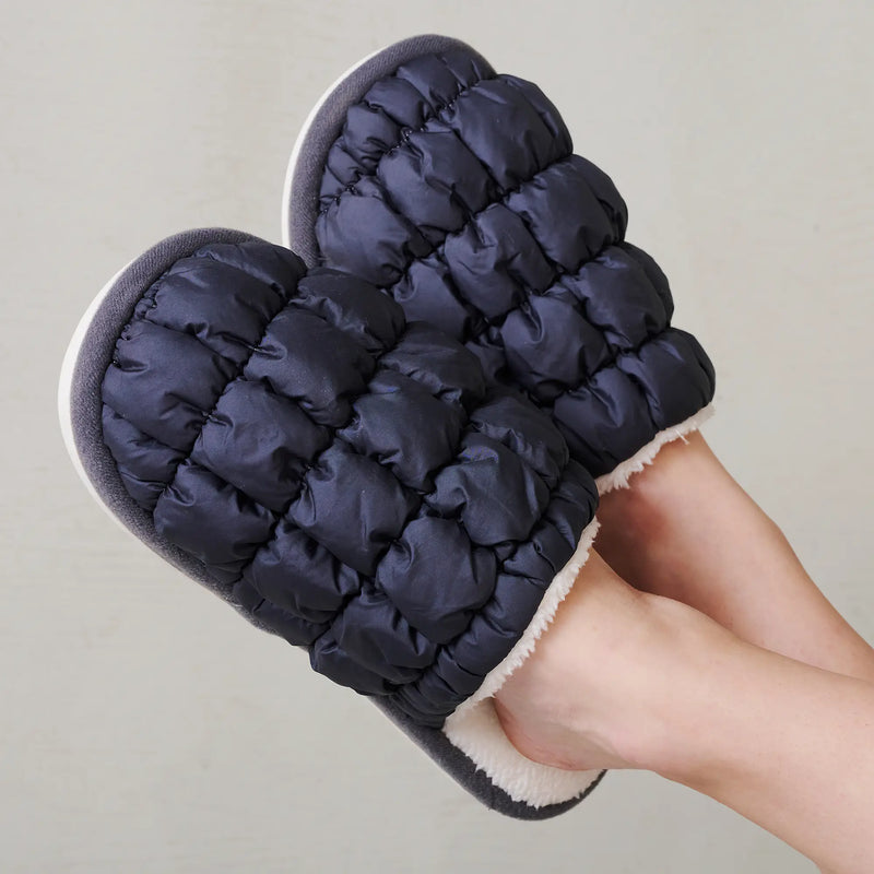 Bundle Up Slippers Dark Grey